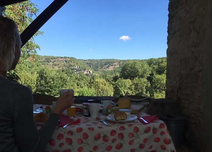 בית נופש Domaine Mas De Galy *